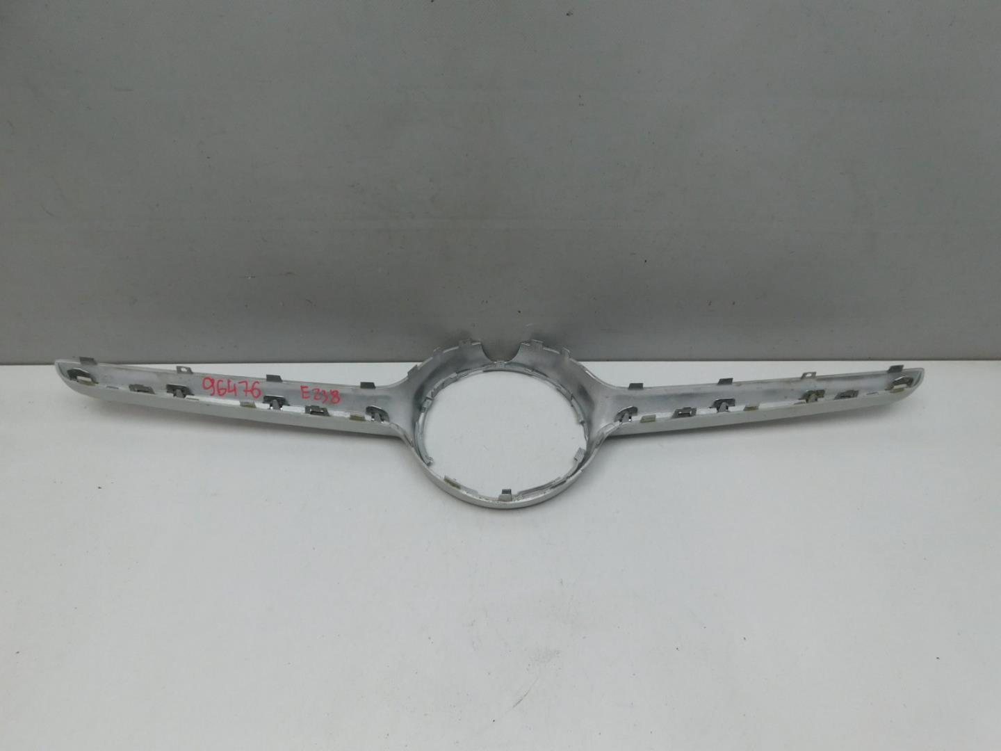 Накладка на решетку радиатора