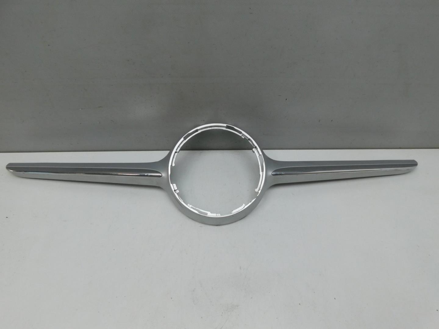 Накладка на решетку радиатора