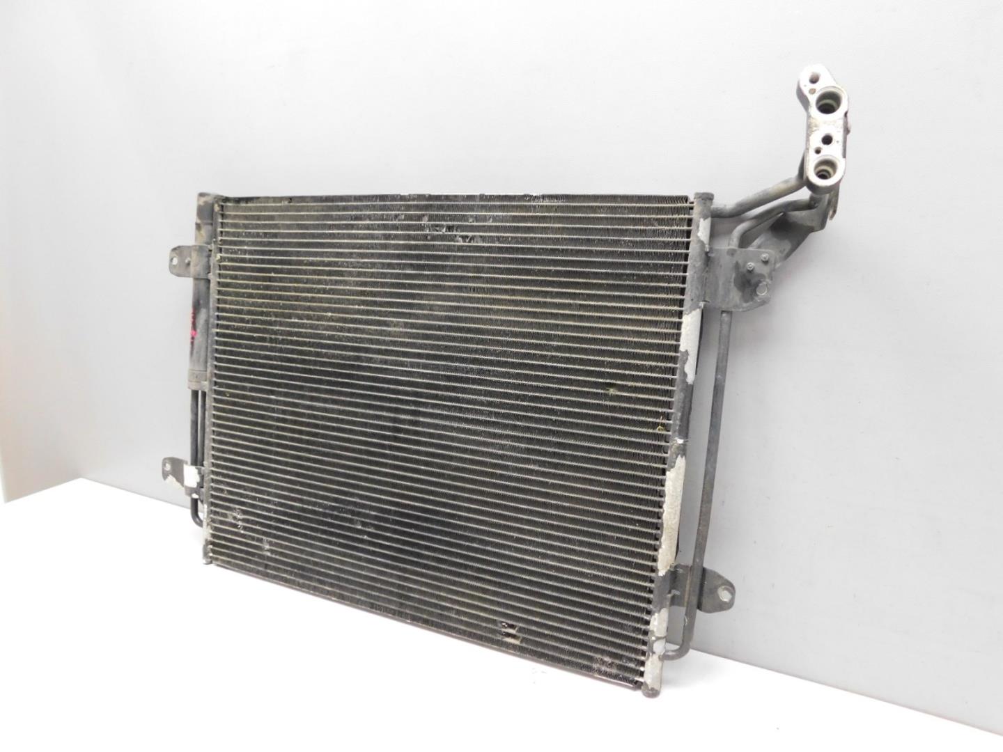Радиатор кондиционера / конденсер