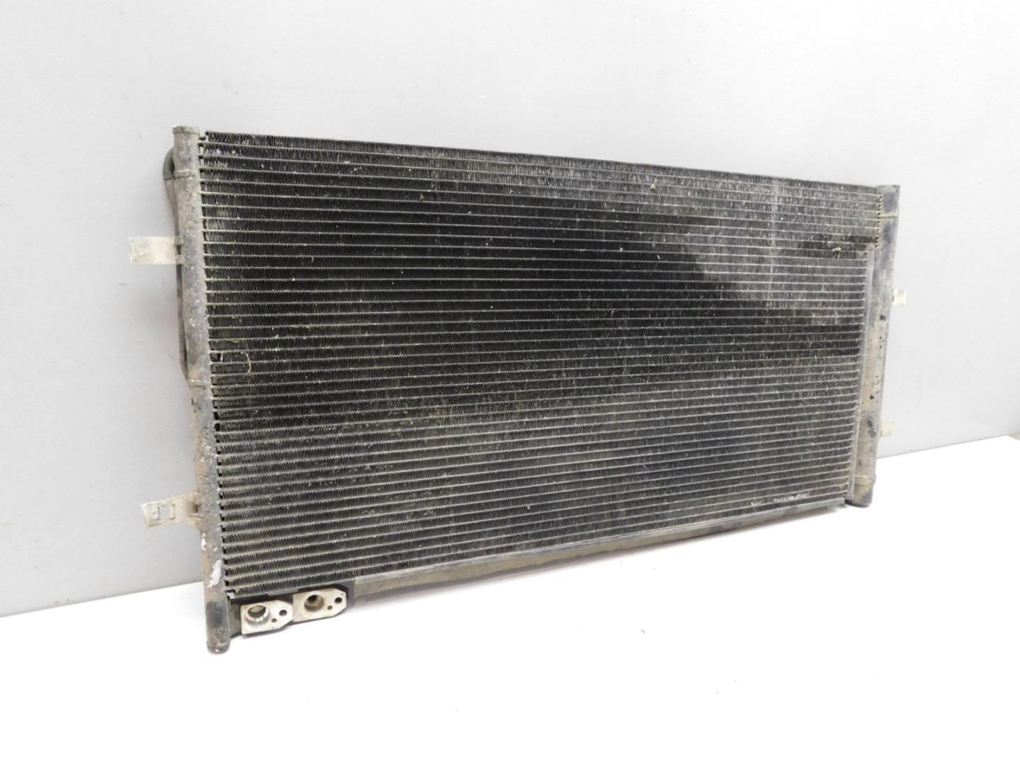 Радиатор кондиционера / конденсер
