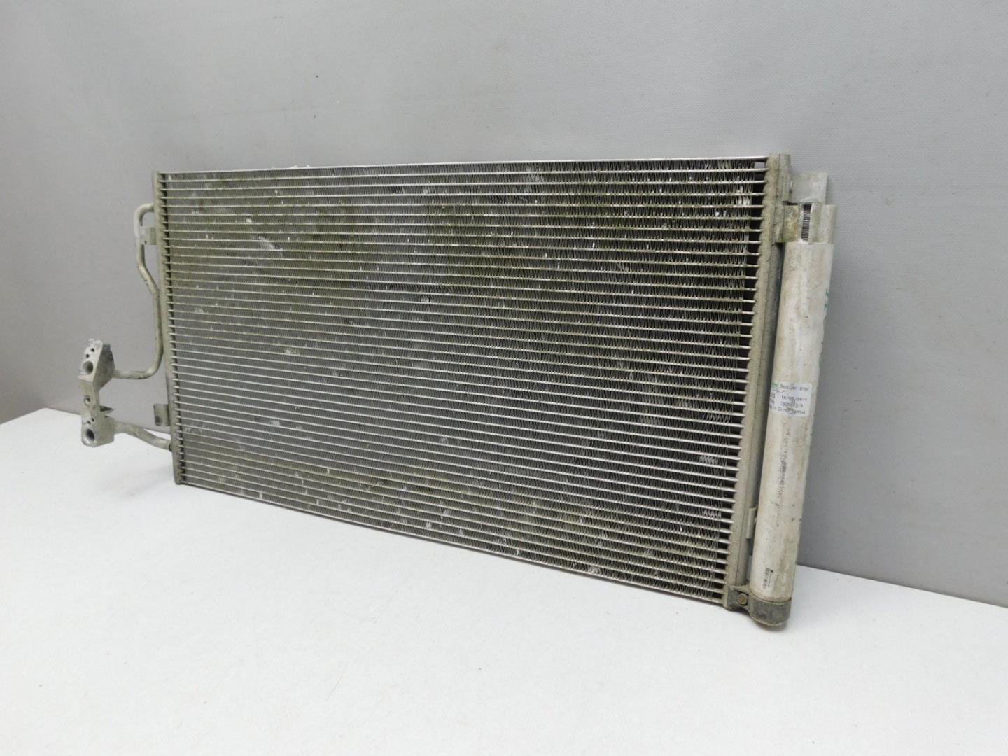 Радиатор кондиционера / конденсер