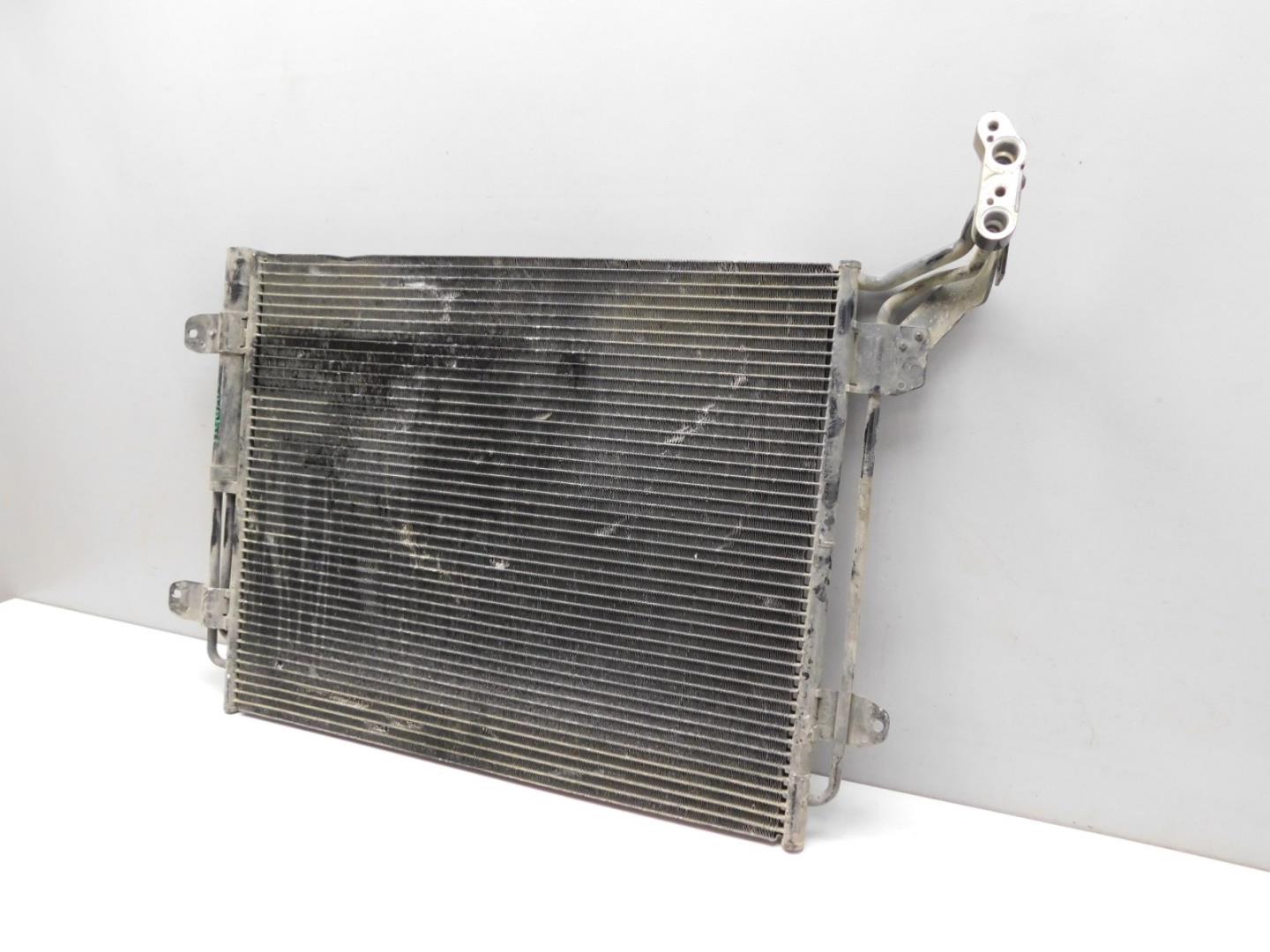 Радиатор кондиционера / конденсер