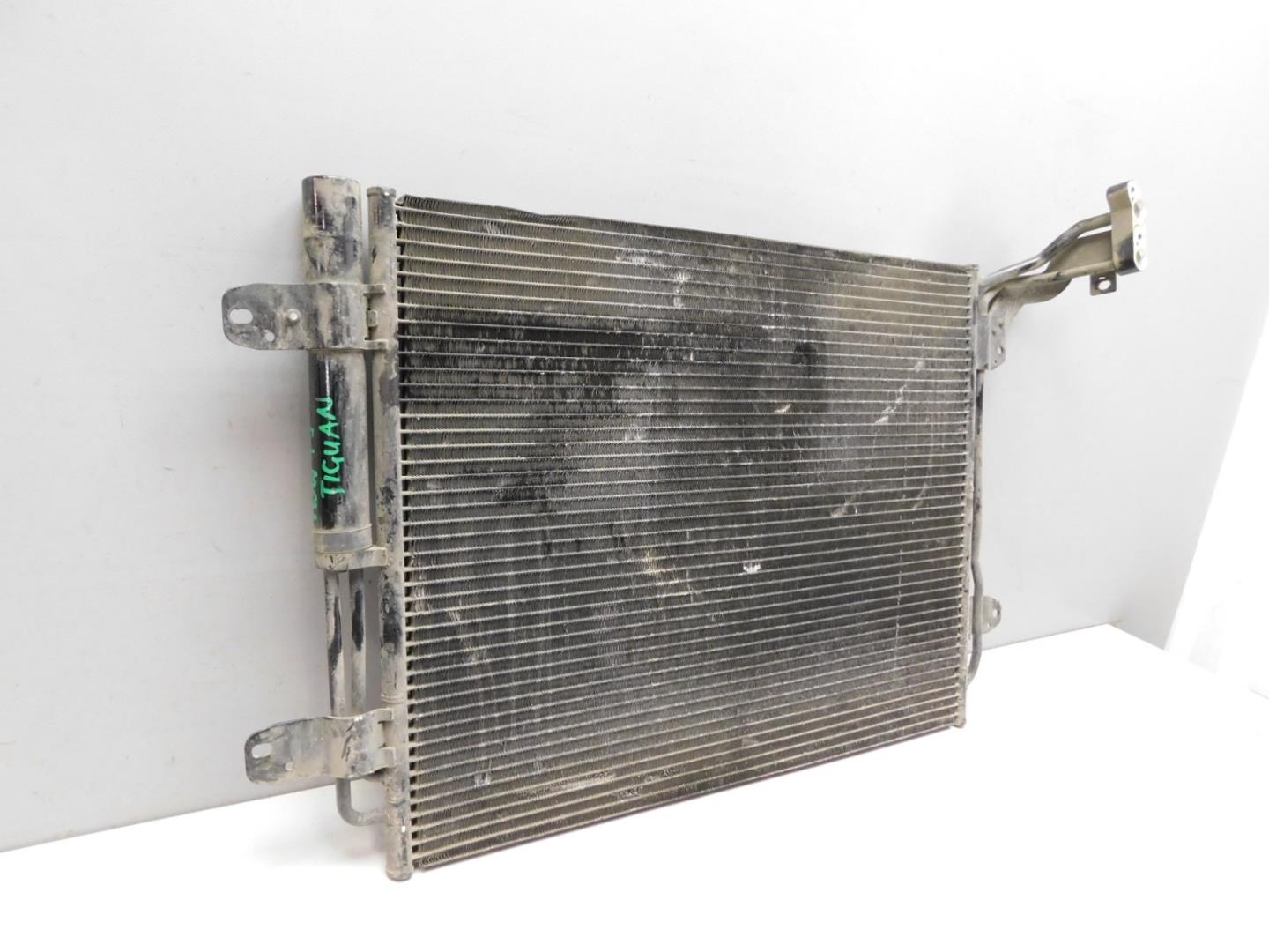 Радиатор кондиционера / конденсер