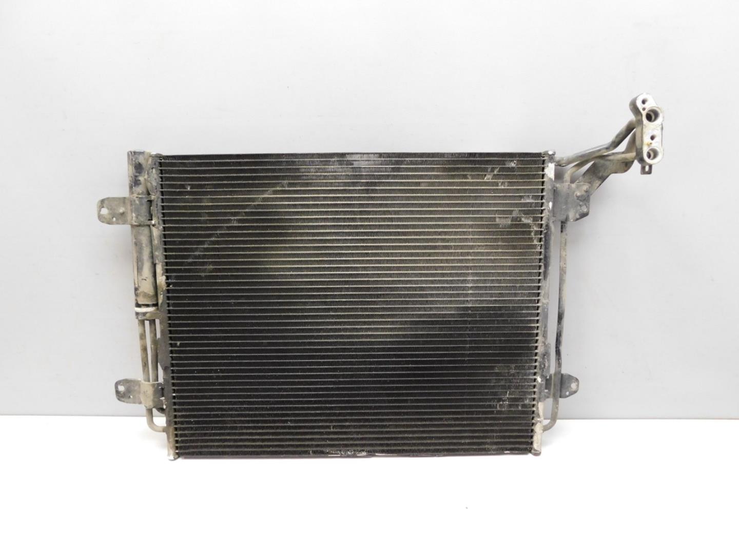 Радиатор кондиционера / конденсер