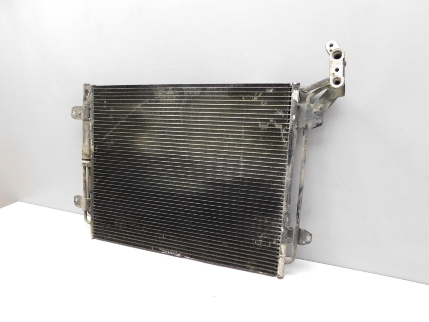 Радиатор кондиционера / конденсер