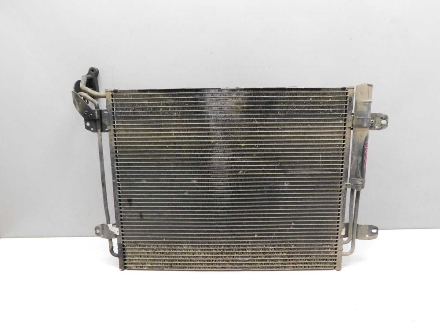 Радиатор кондиционера / конденсер