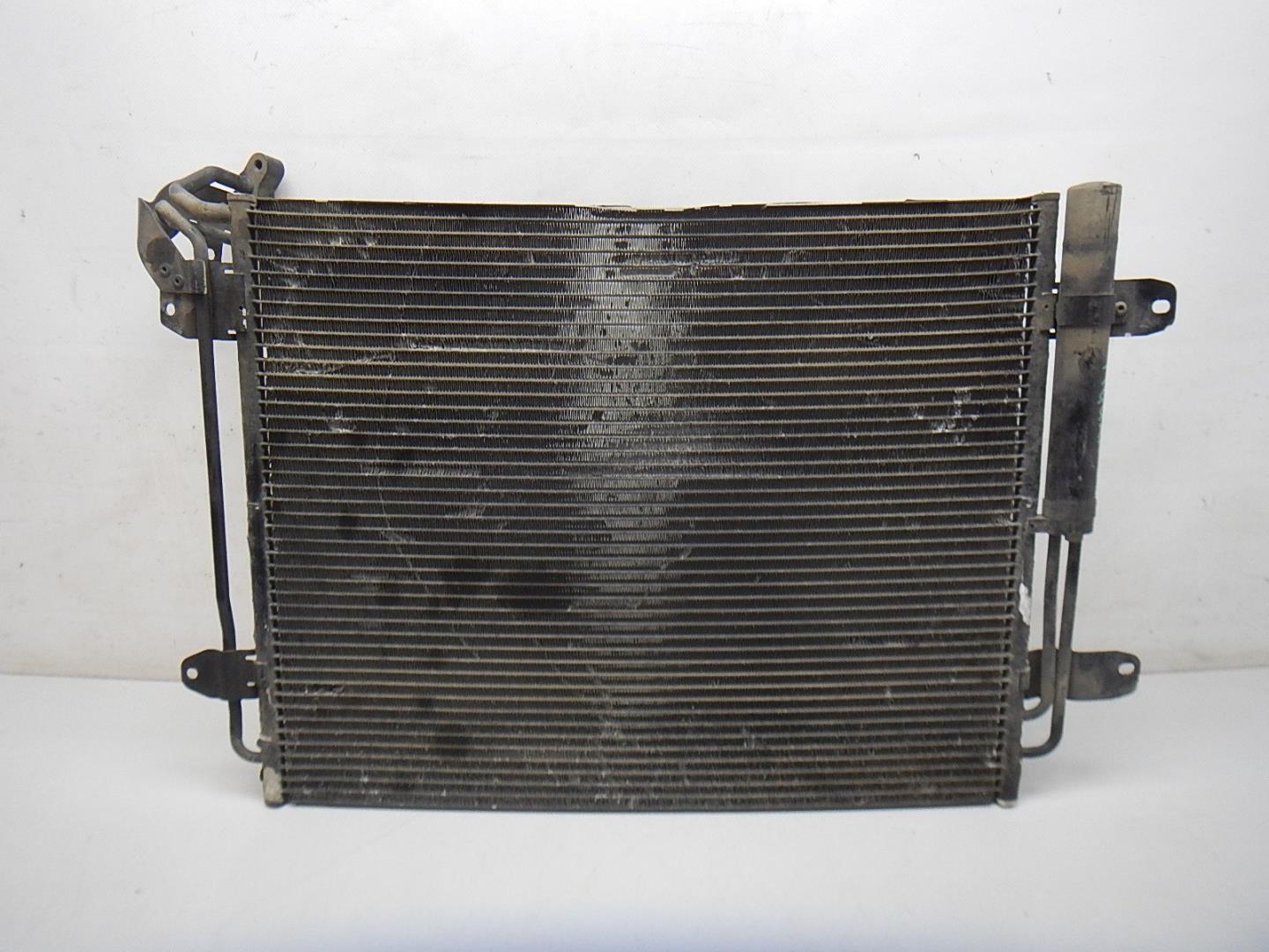 Радиатор кондиционера / конденсер