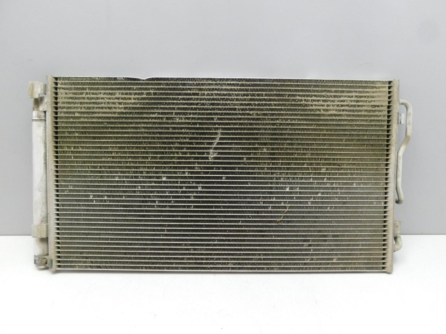 Радиатор кондиционера / конденсер