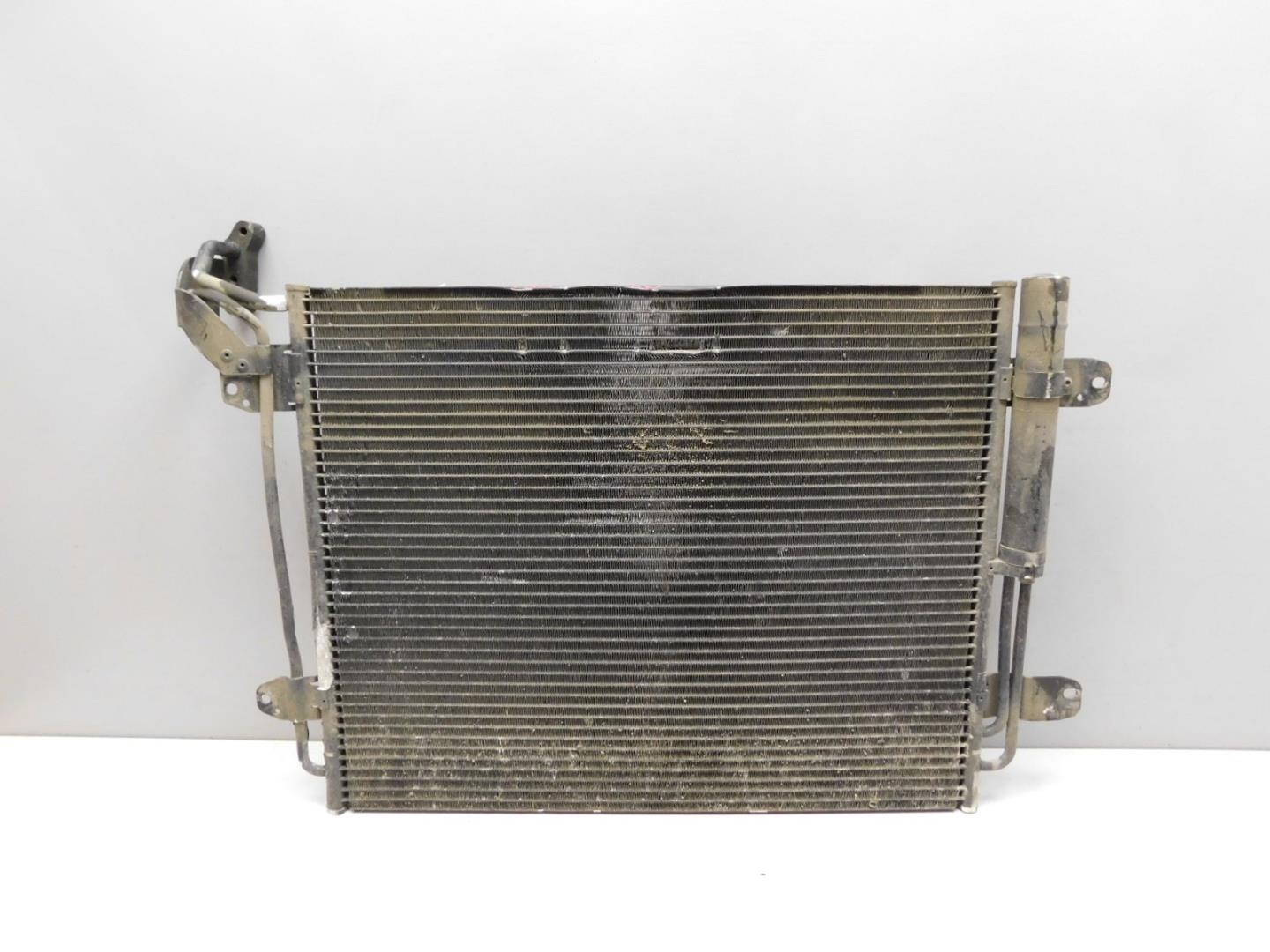 Радиатор кондиционера / конденсер