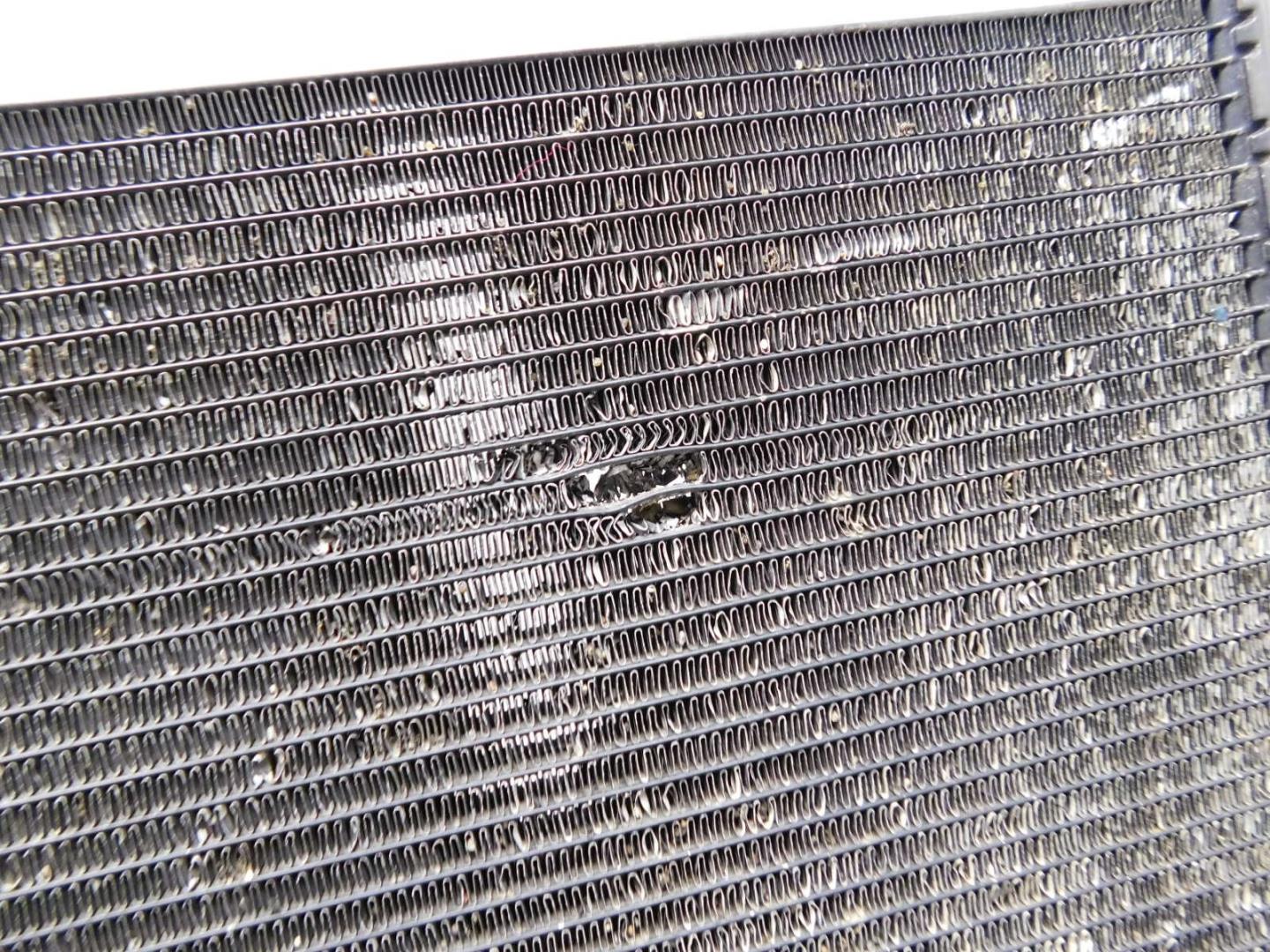 Радиатор кондиционера / конденсер