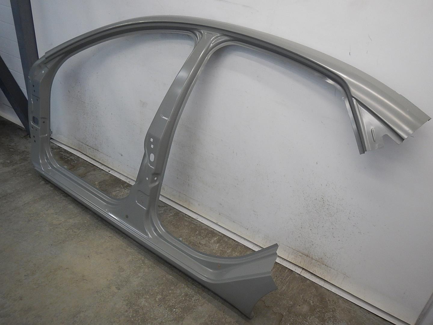 Кузовной элемент