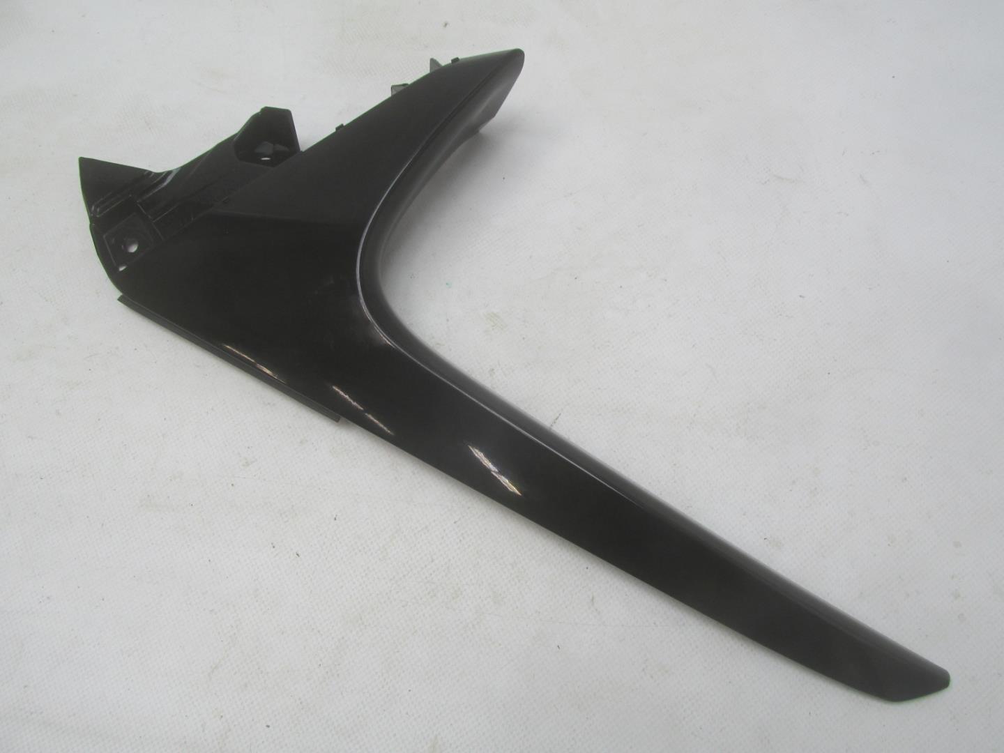 Накладка двери багажника