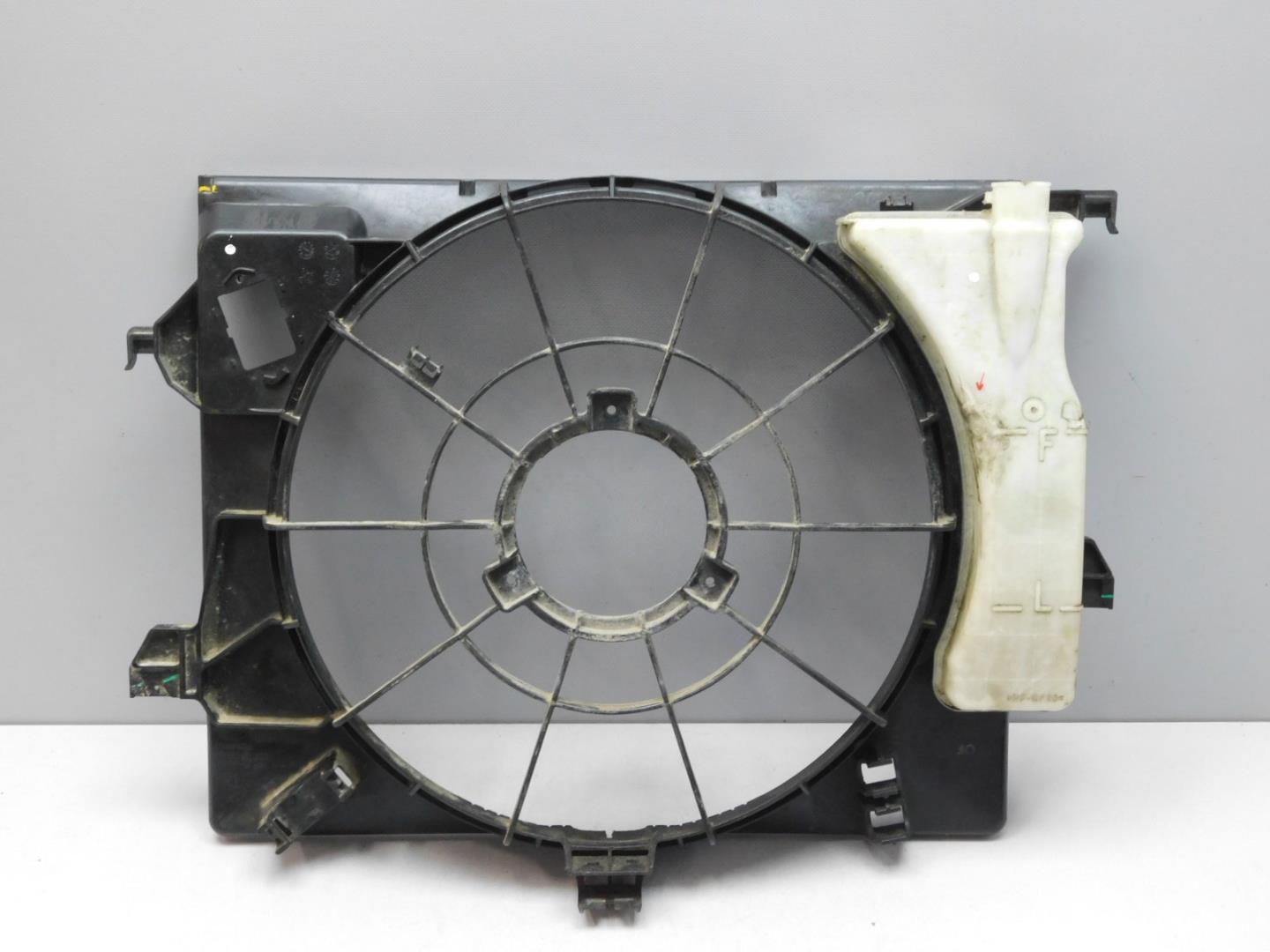 Диффузор вентилятора