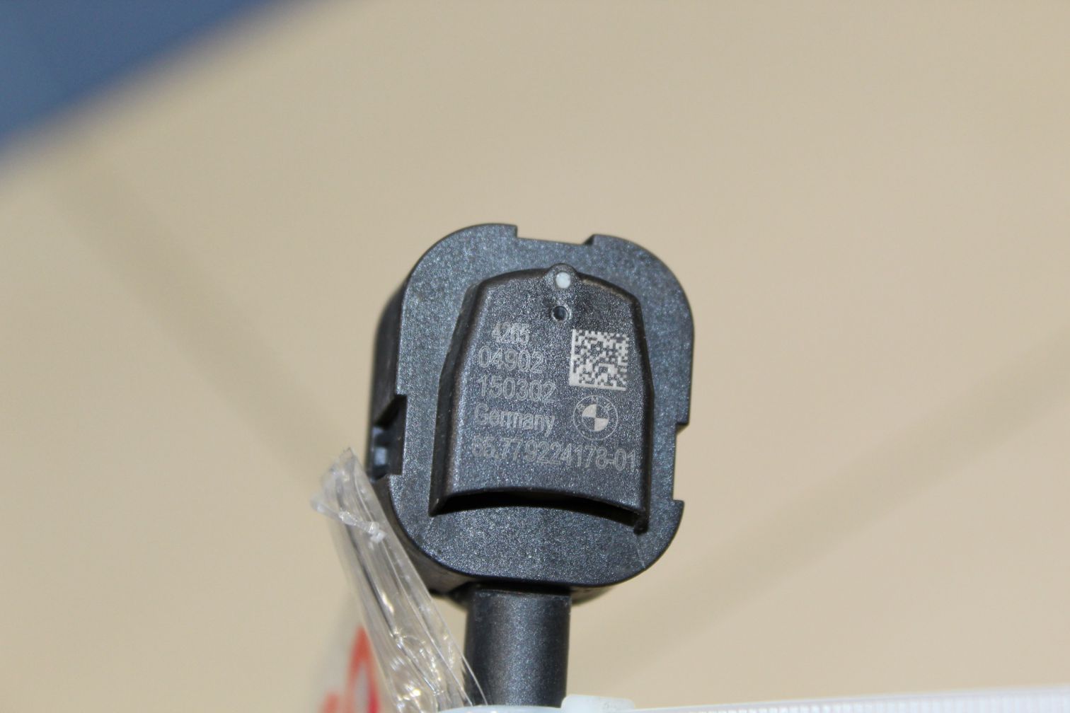 AP-0009990219 AP-0009990219