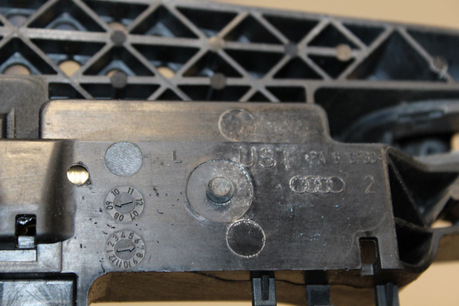 AP-0009992525 AP-0009992525