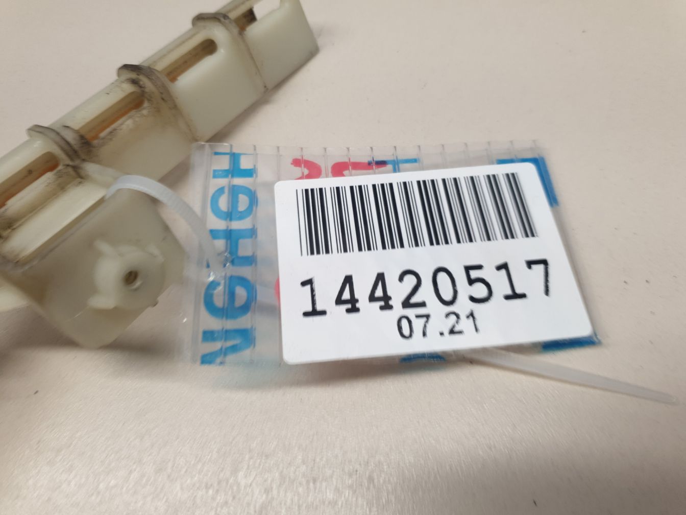 AP-0011498922 AP-0011498922