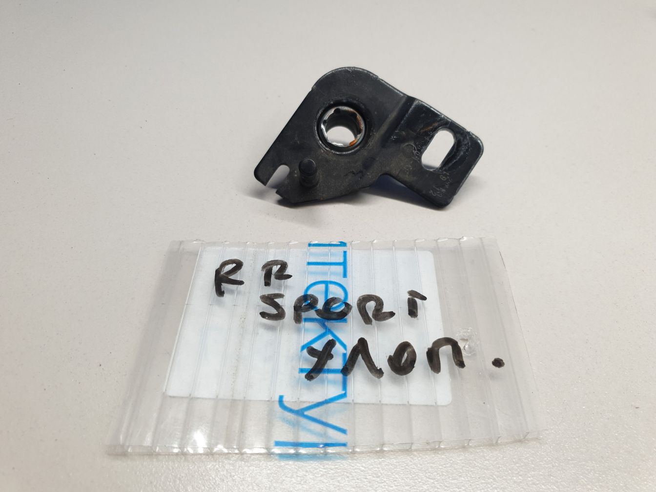 AP-0011565803 AP-0011565803