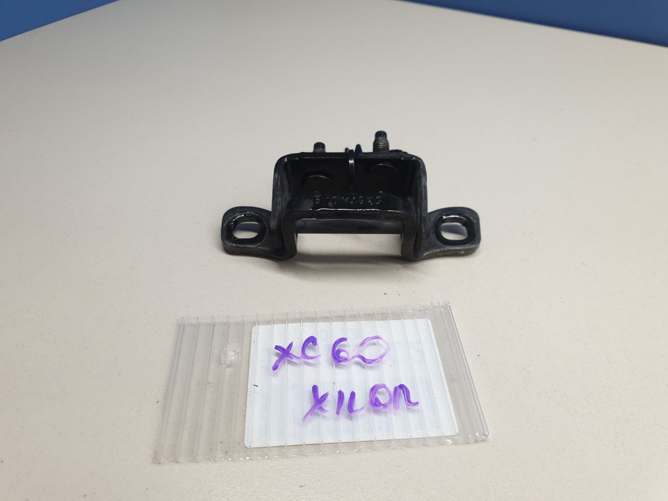 AP-0011498185 AP-0011498185