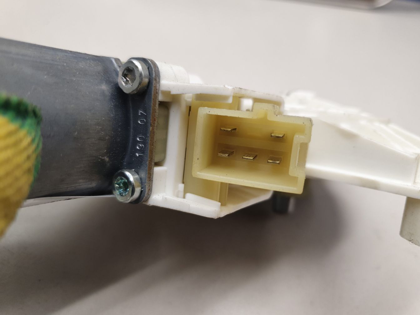 AP-0012830381 AP-0012830381