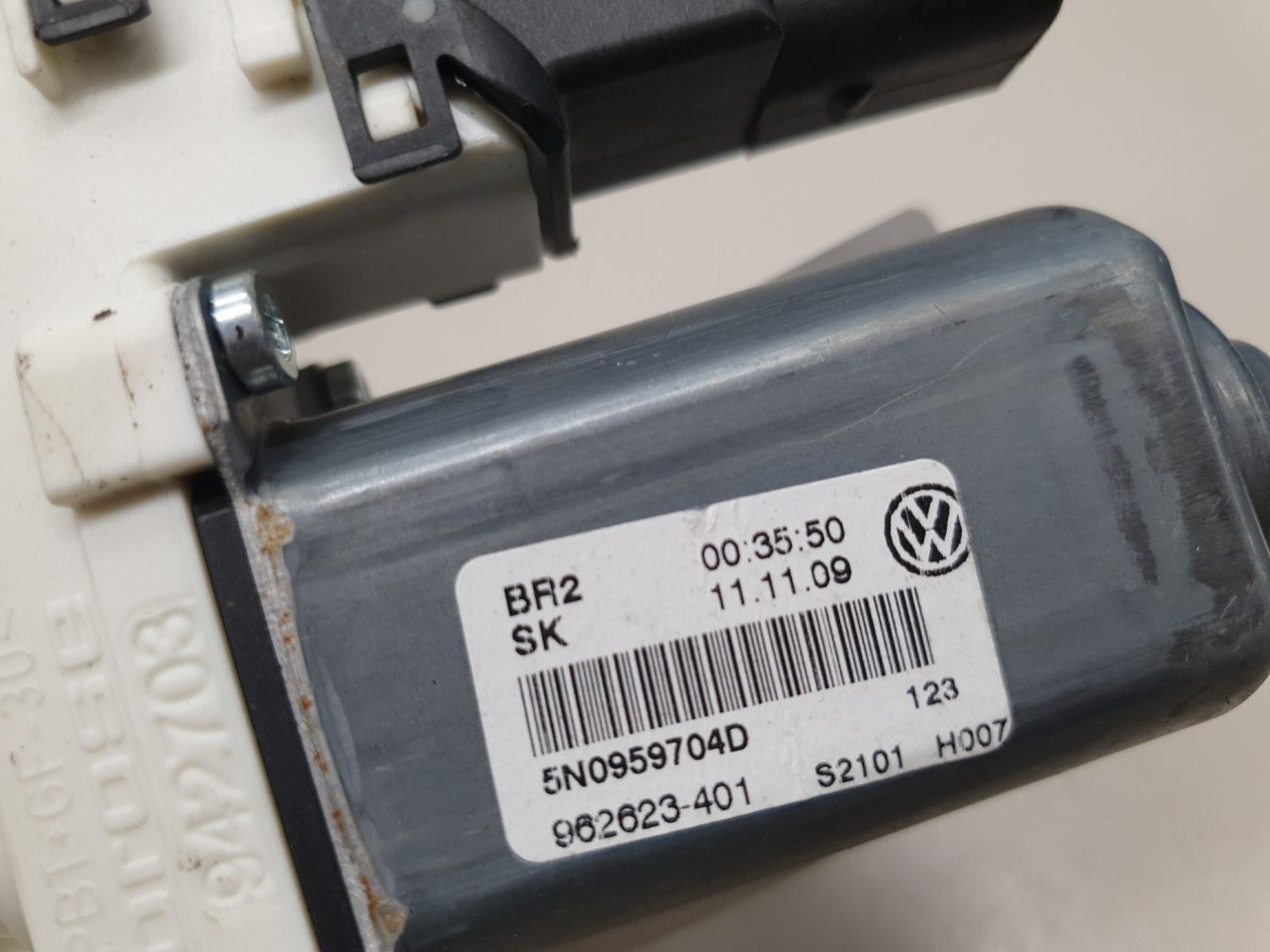 AP-0012852565 AP-0012852565