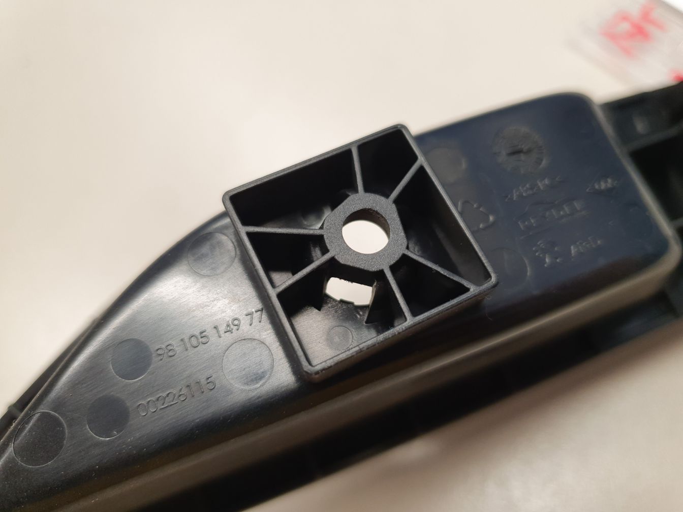 AP-0013648801 AP-0013648801