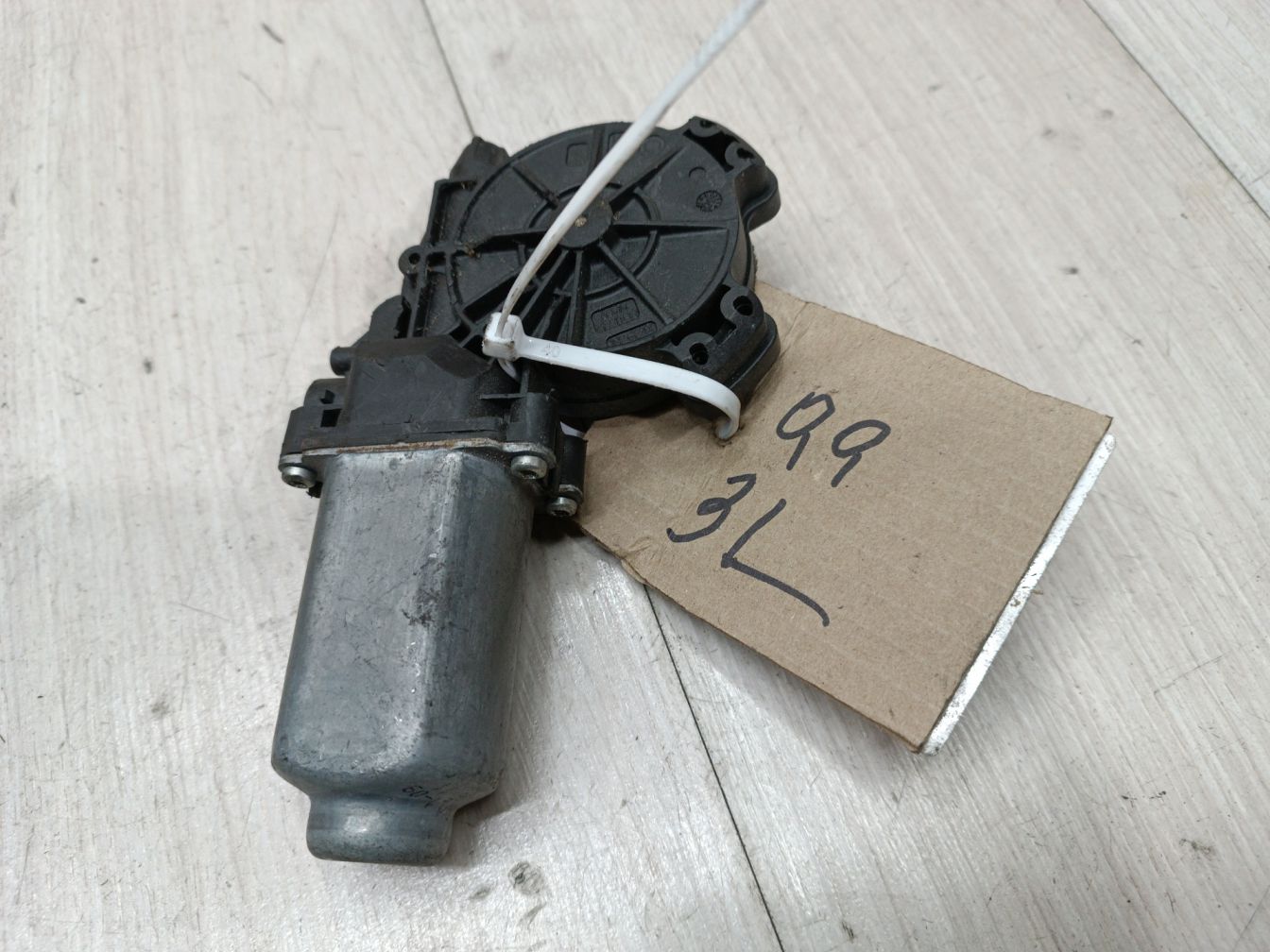 AP-0014288692 AP-0014288692