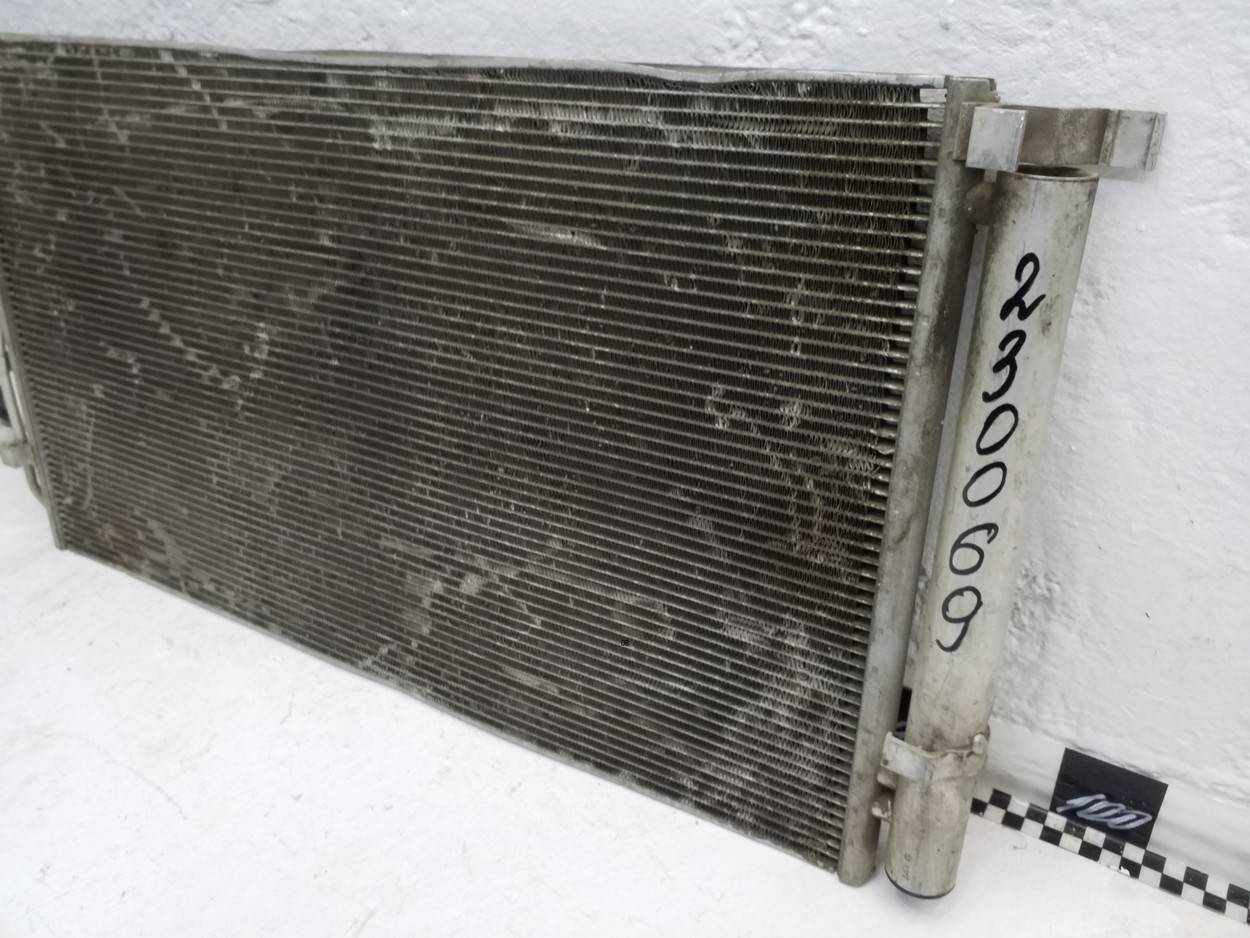Радиатор кондиционера / конденсер