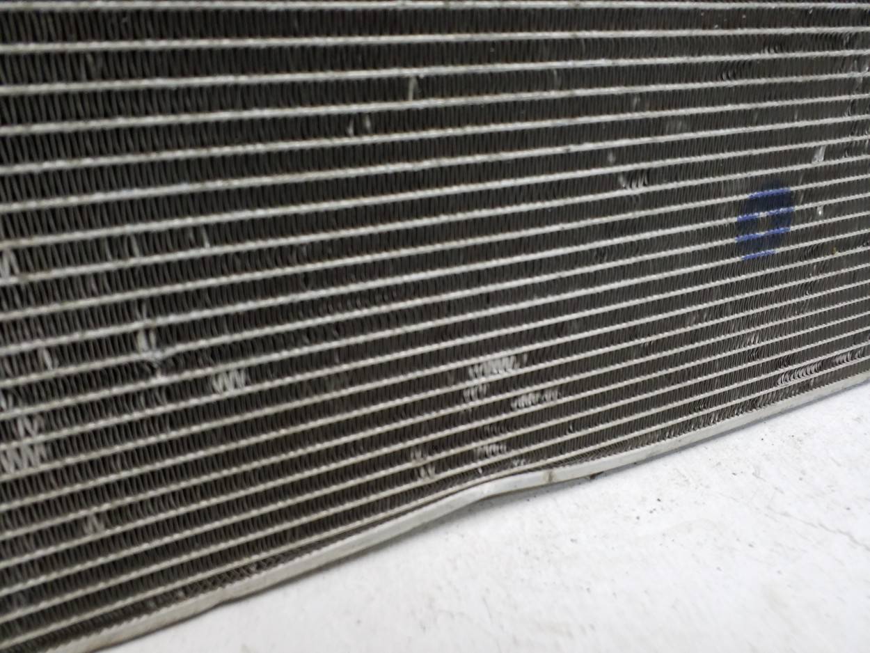 Радиатор кондиционера / конденсер