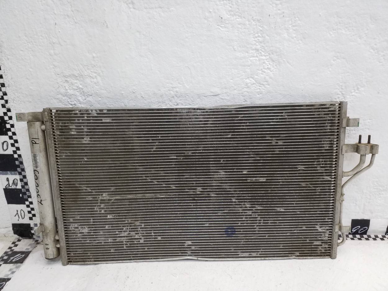Радиатор кондиционера / конденсер