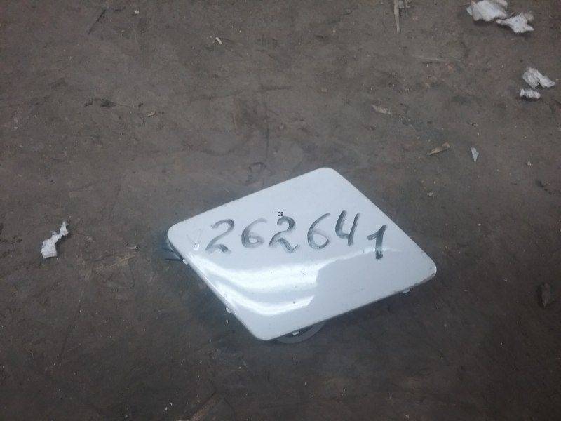 Заглушка буксировочного крюка