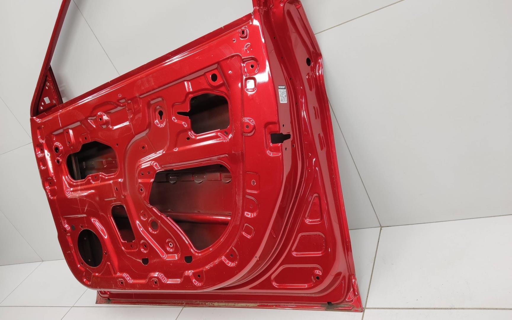 Дверь передняя правая