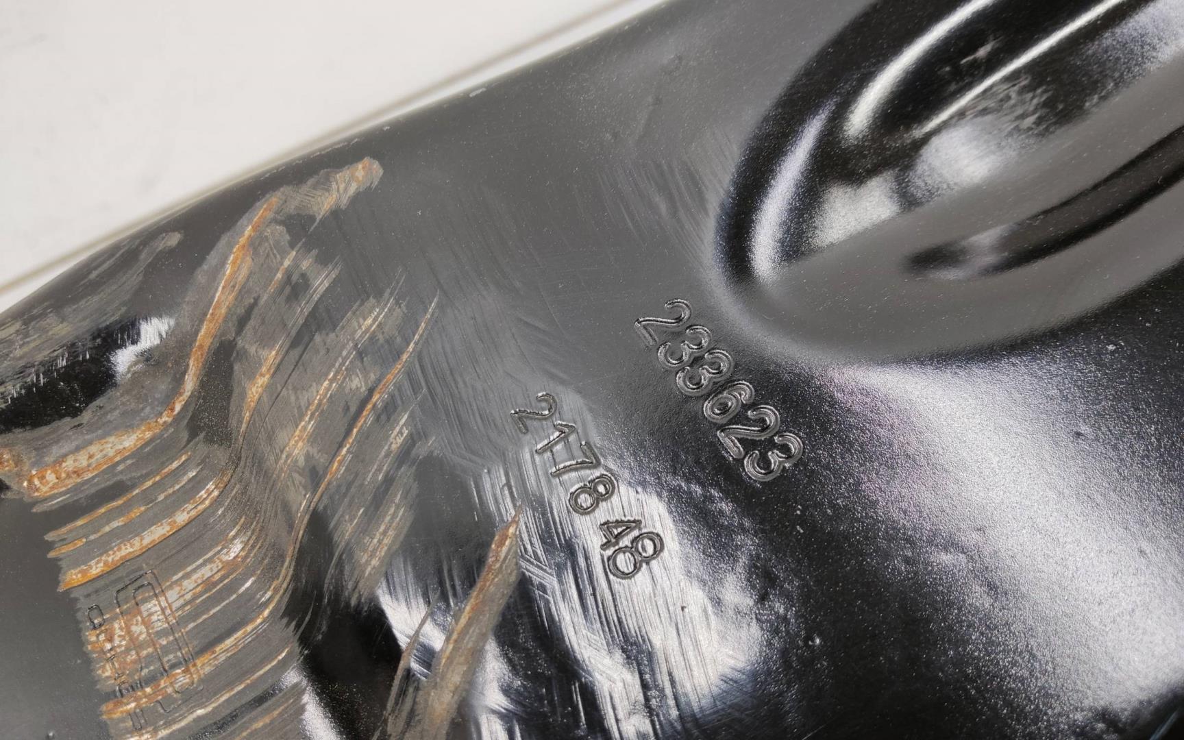 Усилитель переднего бампера