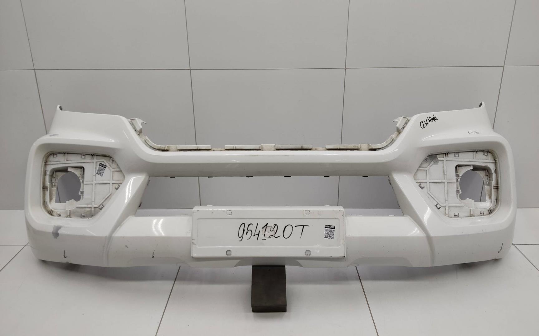 Бампер передний