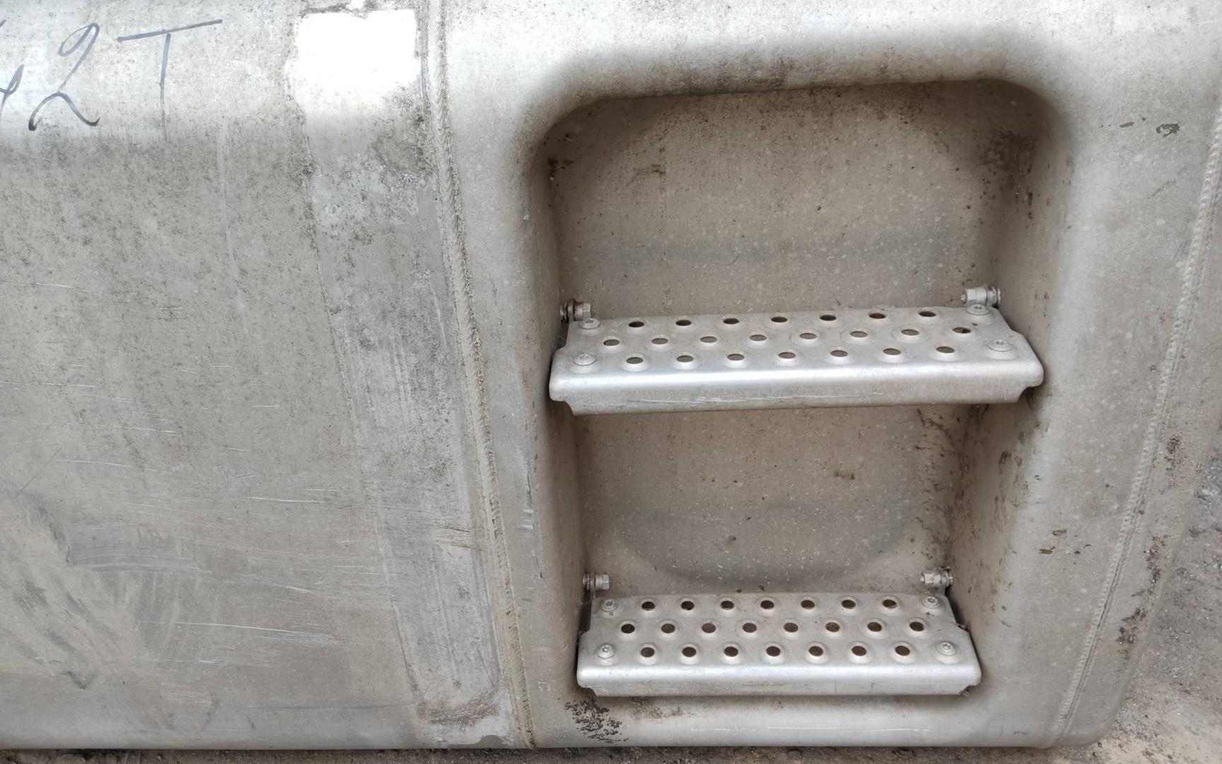 Бак топливный