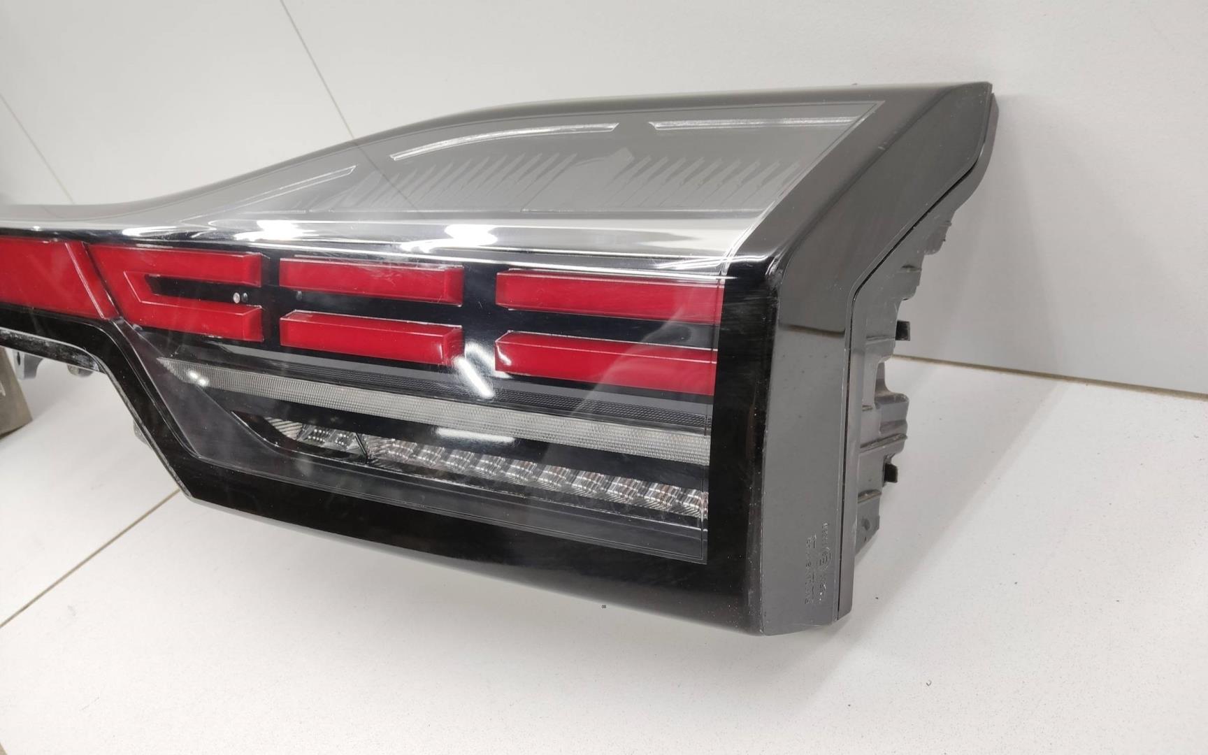 Фонарь задний