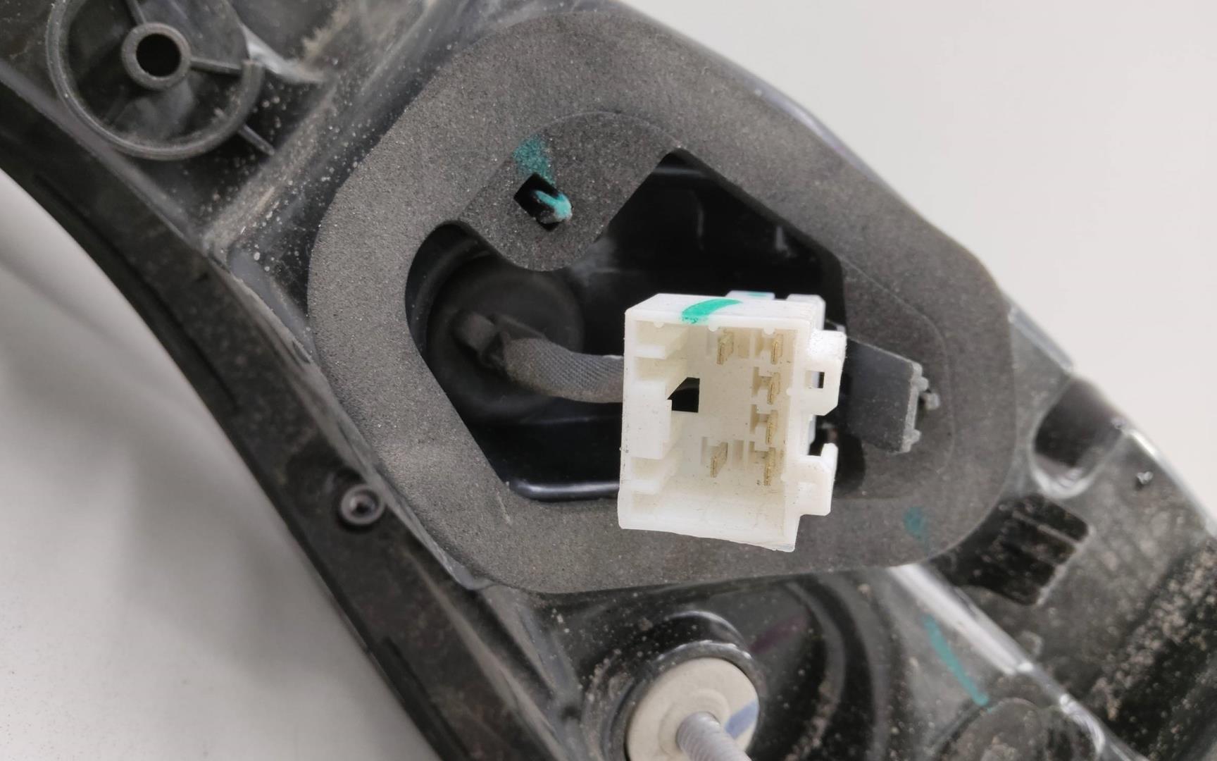 Фонарь задний