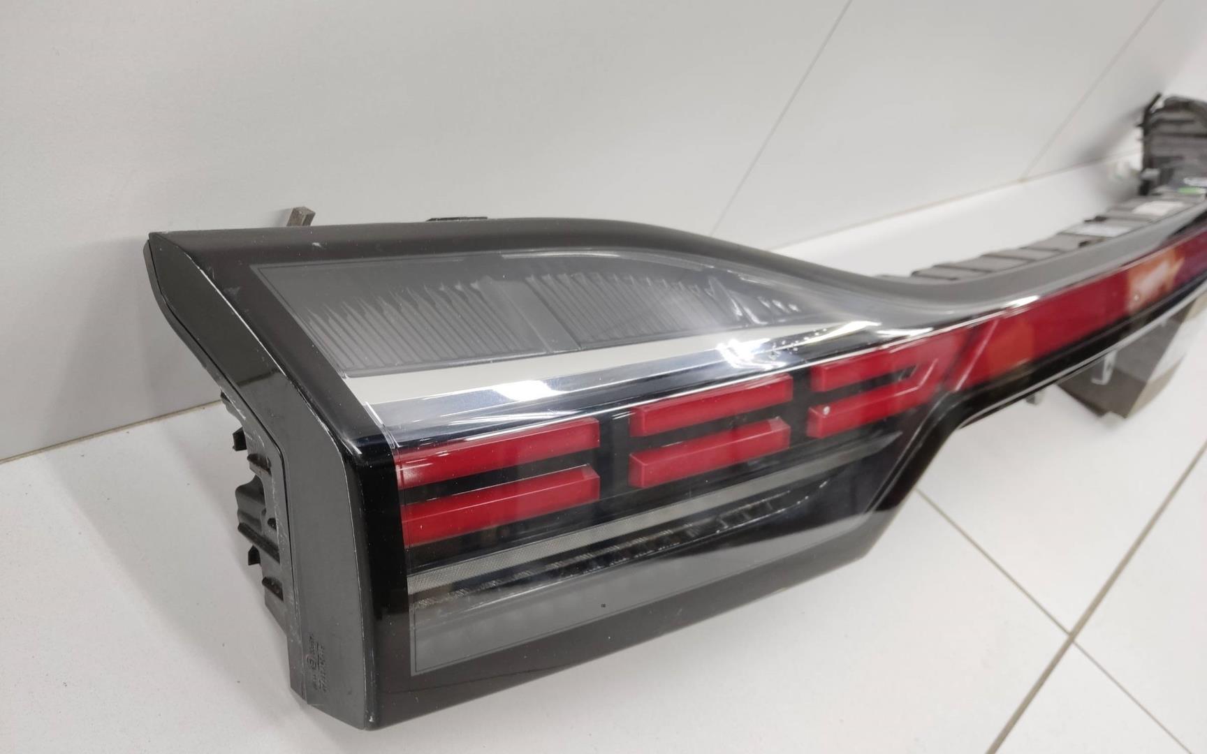 Фонарь задний