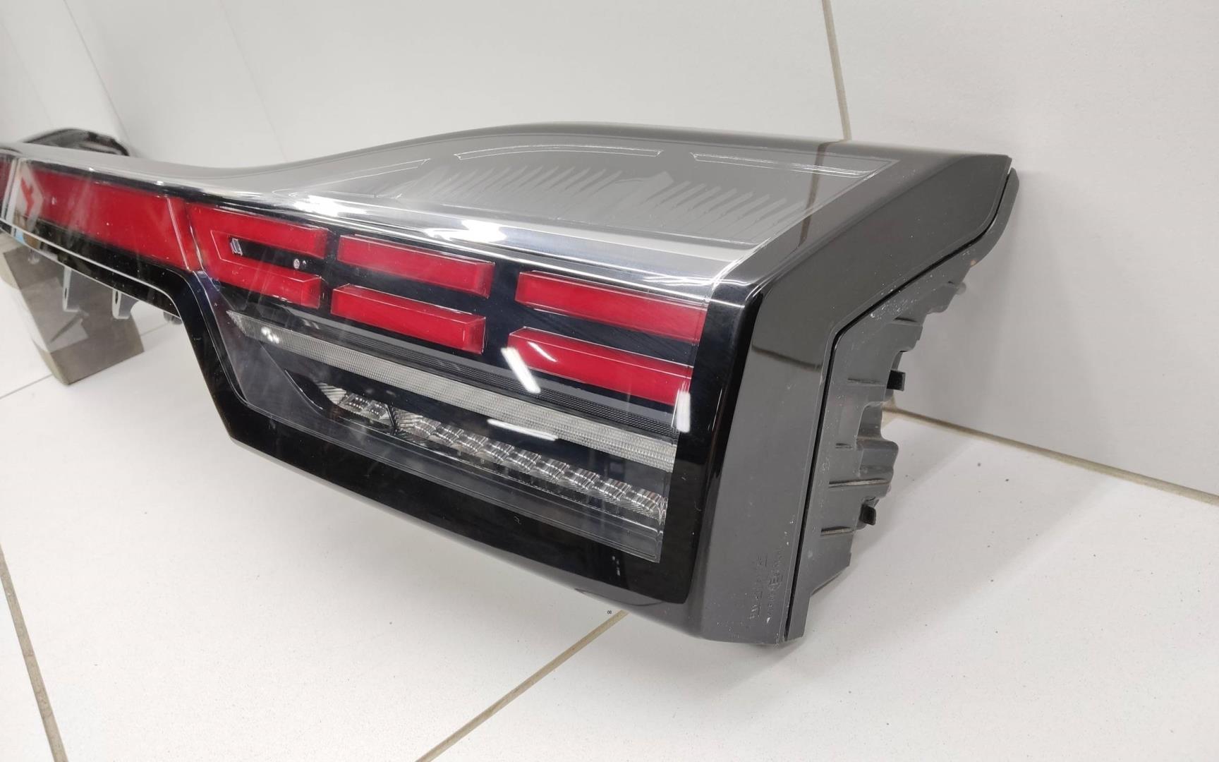 Фонарь задний