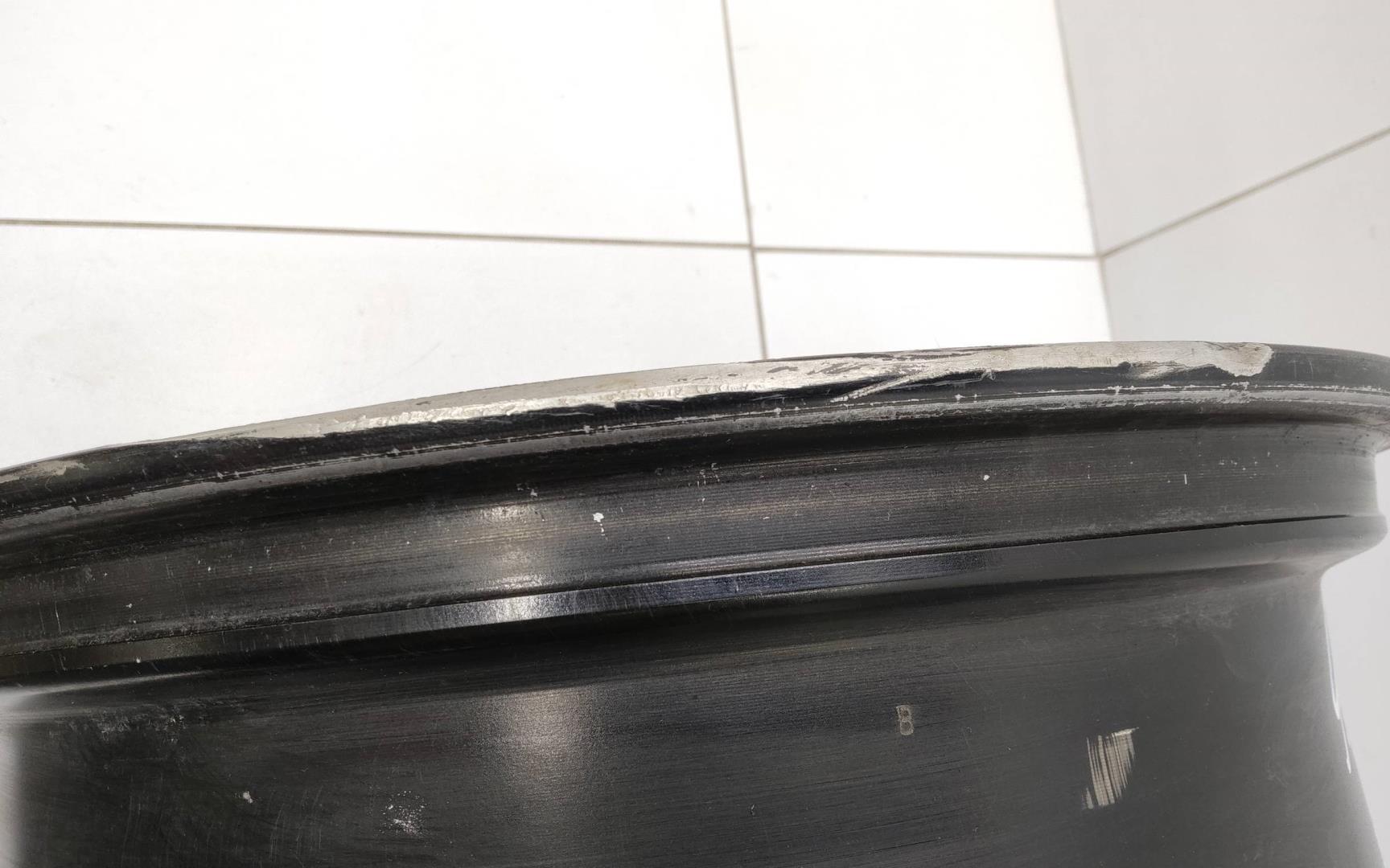 Диск колесный литой легкий сплав