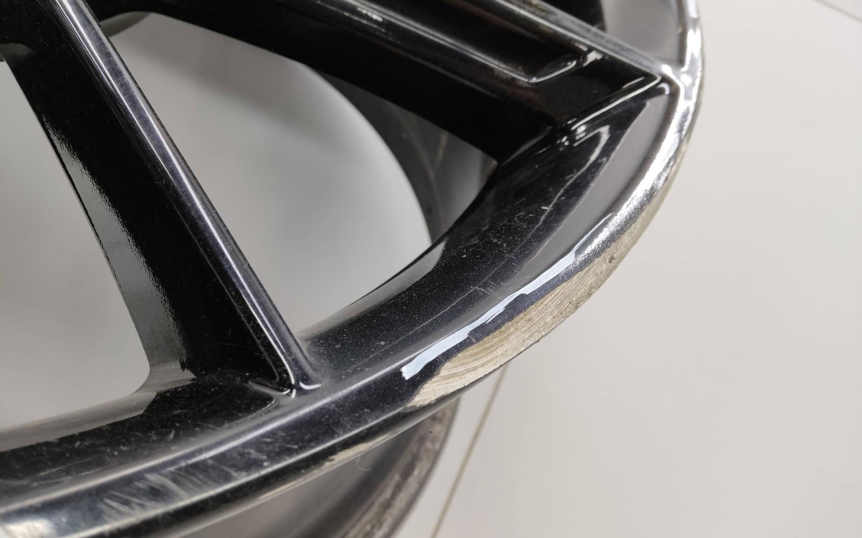 Диск колесный литой легкий сплав