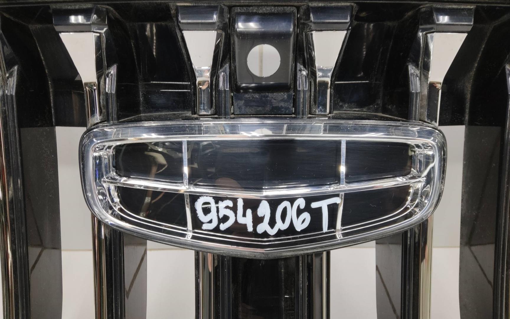 Решетка радиатора