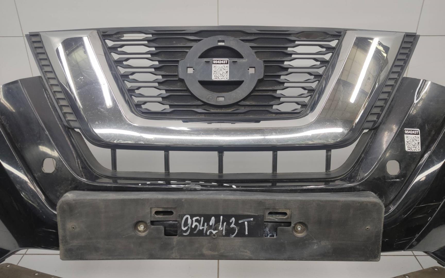 Бампер передний