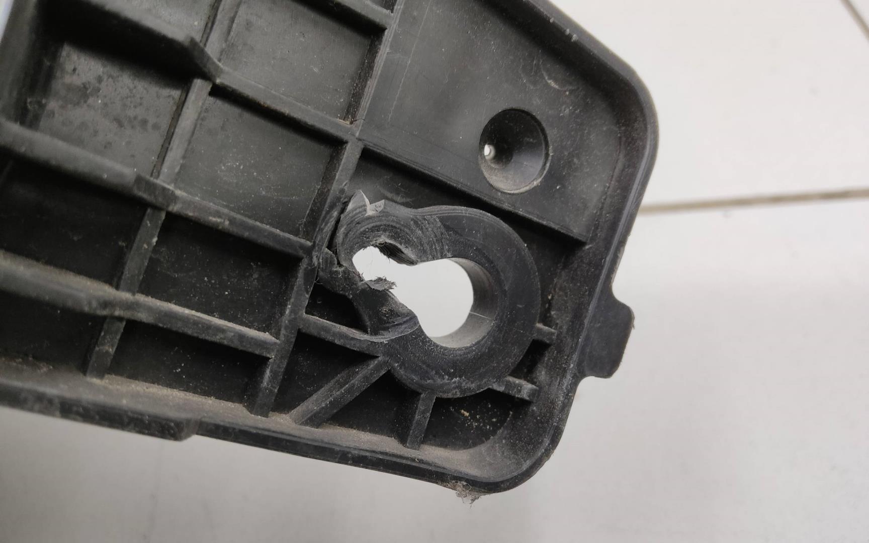 Фара дневного света правая (ходовые огни)