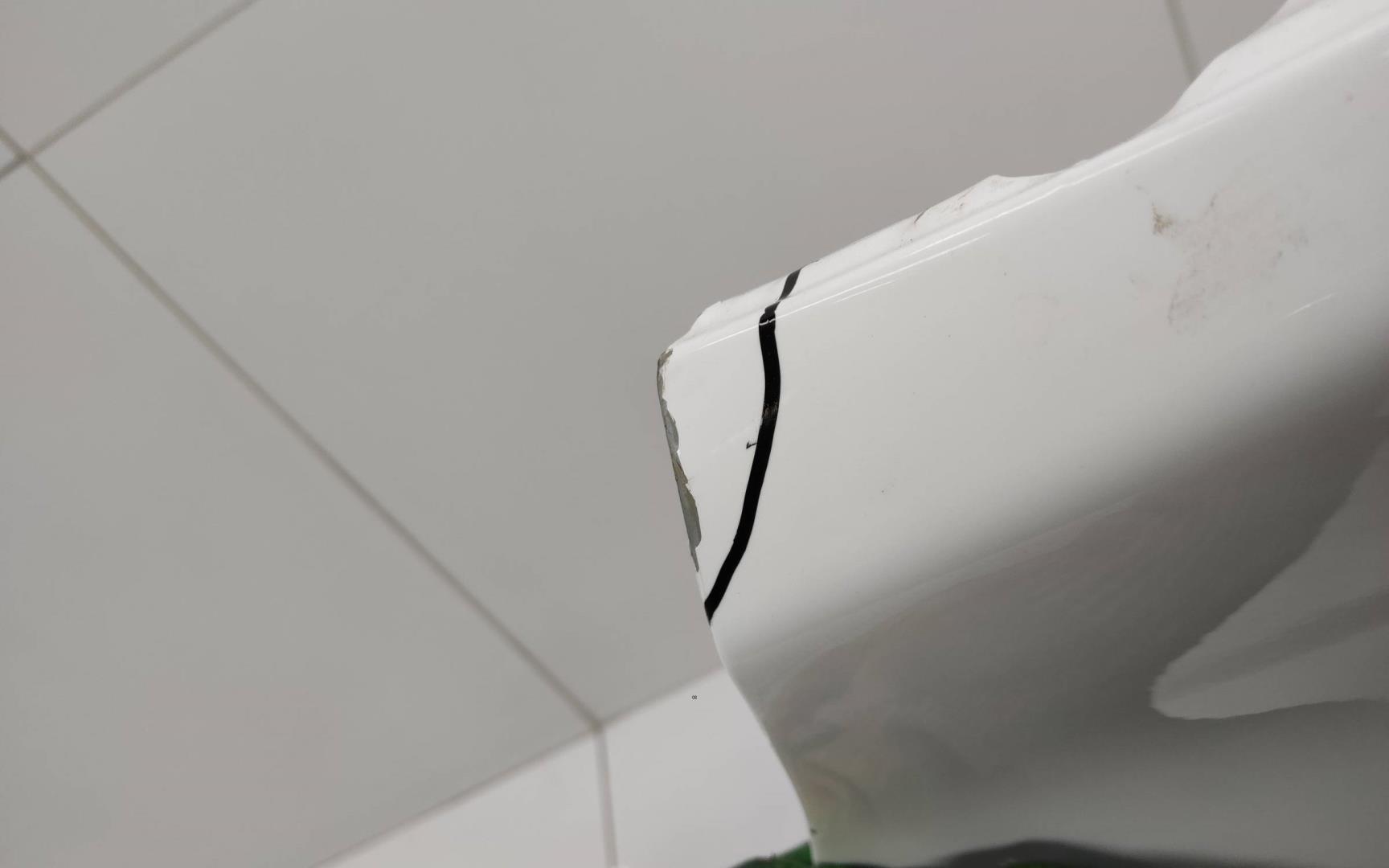 Крыло переднее левое