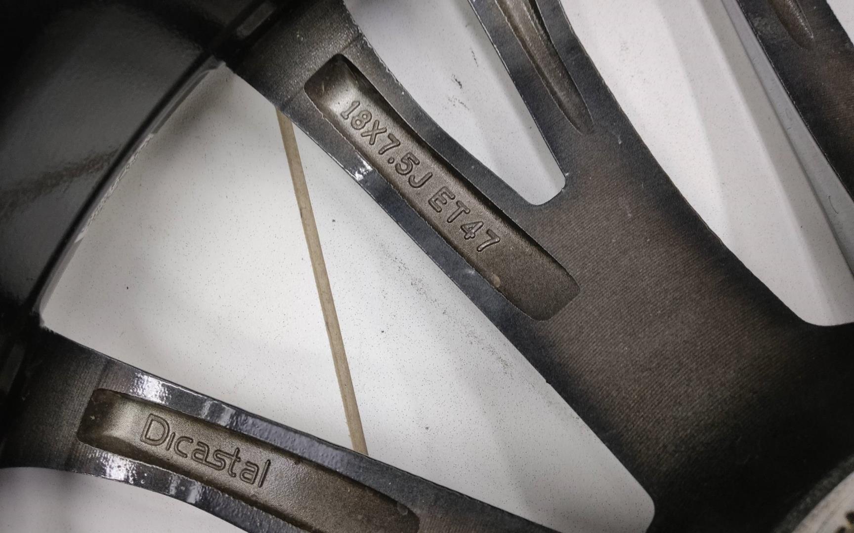 Диск колесный литой легкий сплав