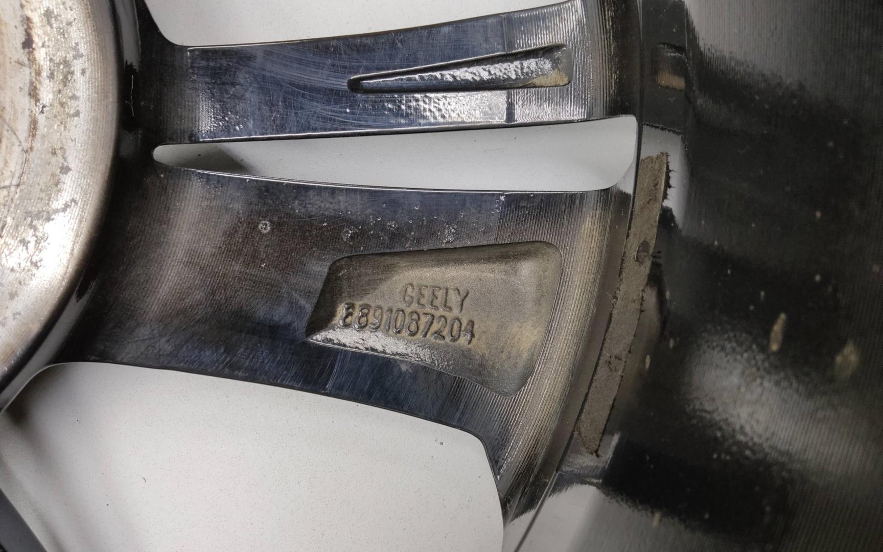 Диск колесный литой легкий сплав