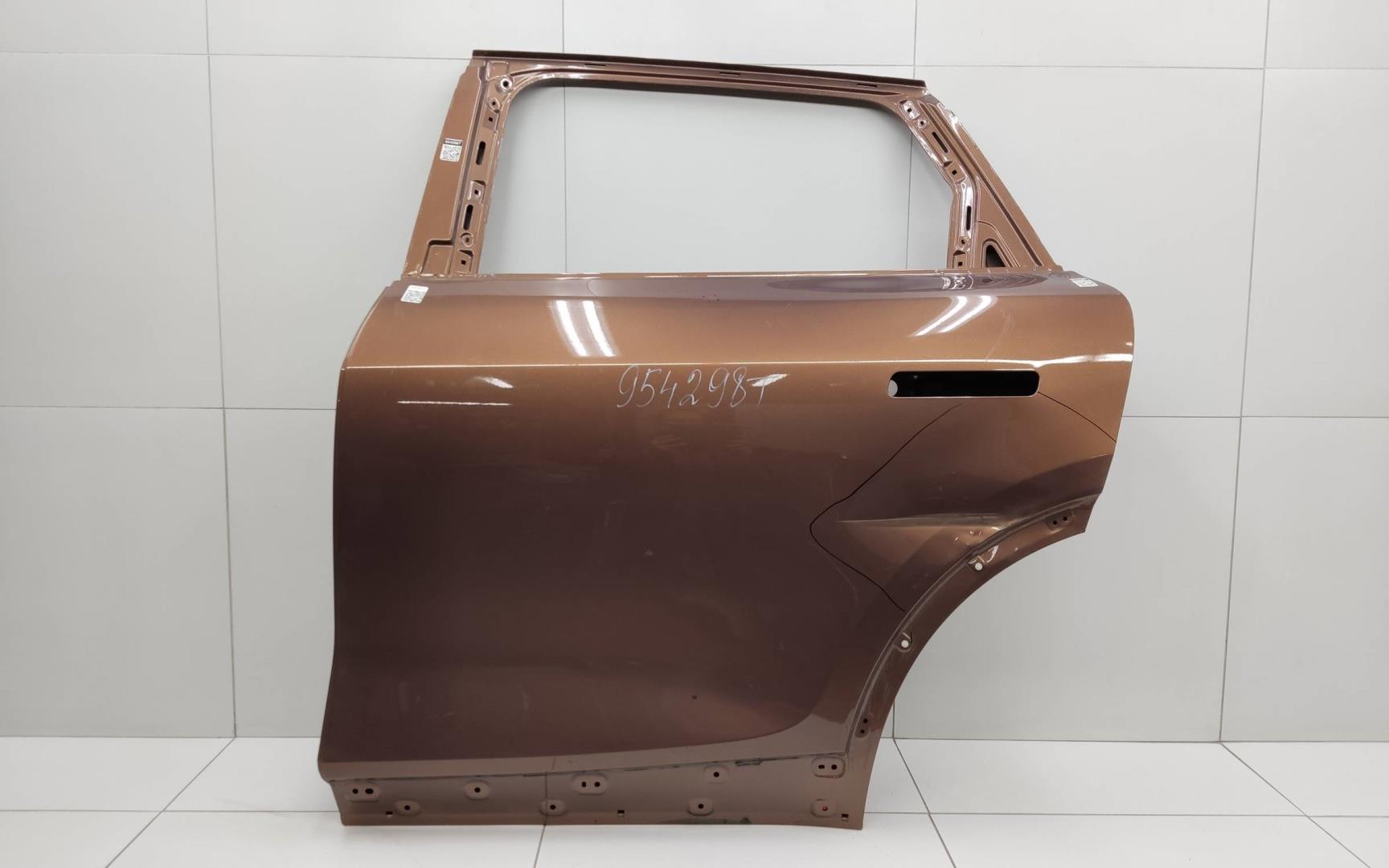 Дверь задняя левая