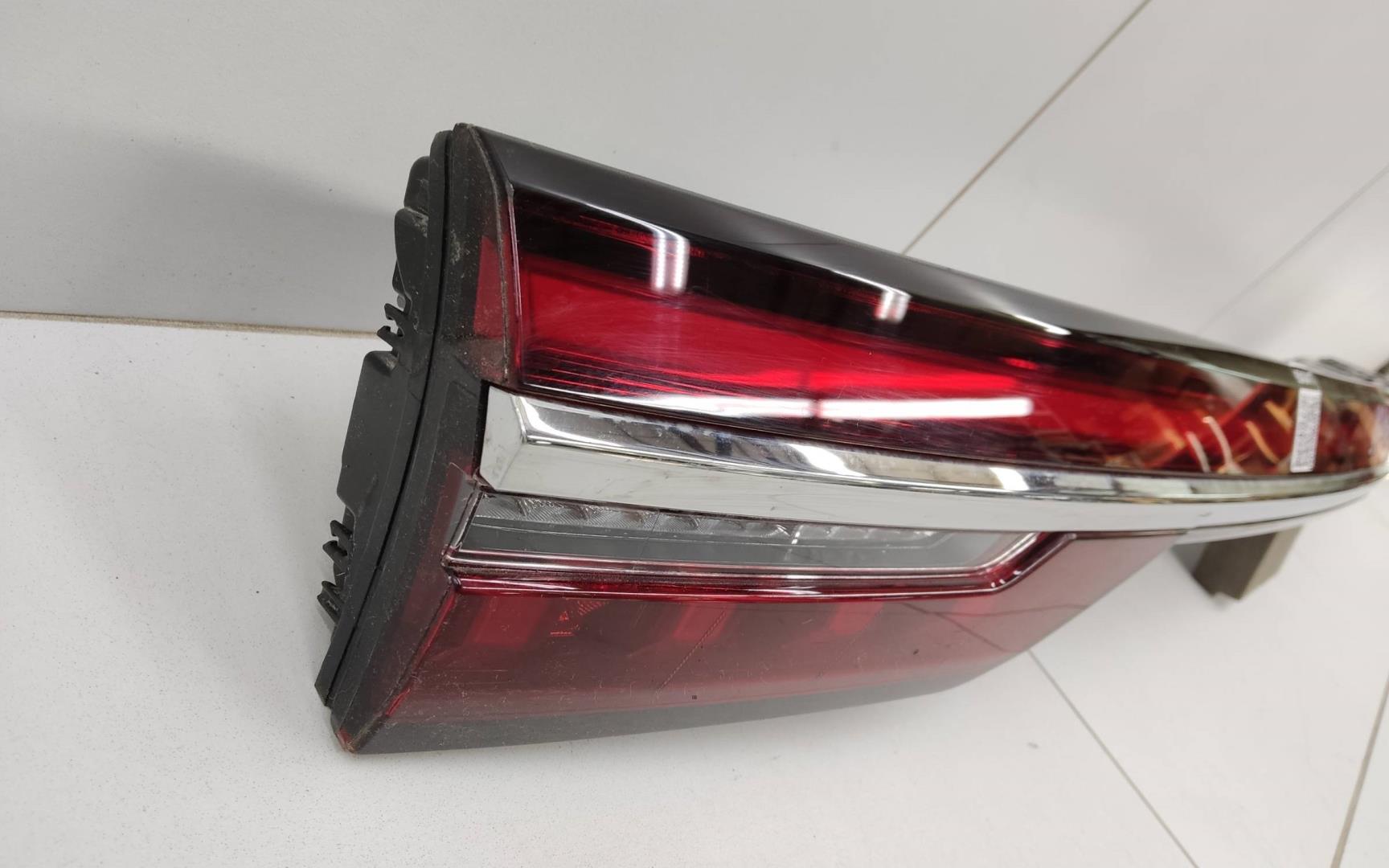 Фонарь задний