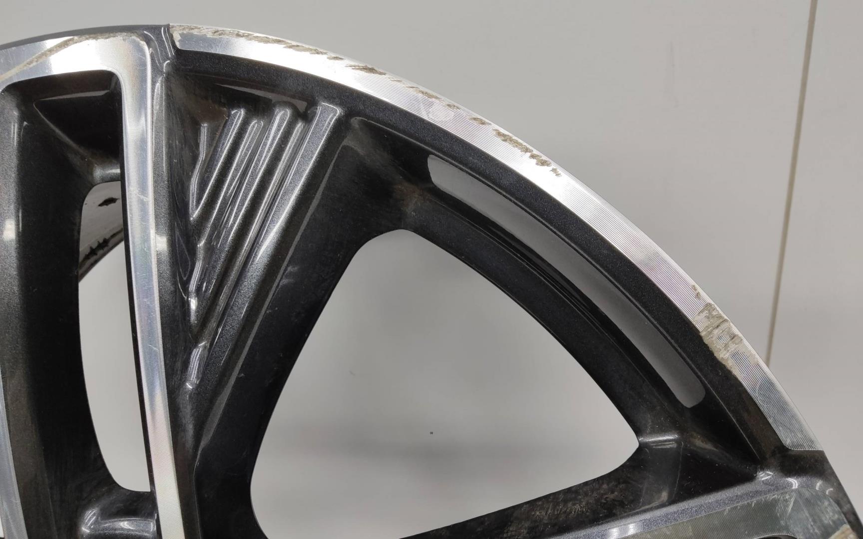 Диск колесный литой легкий сплав