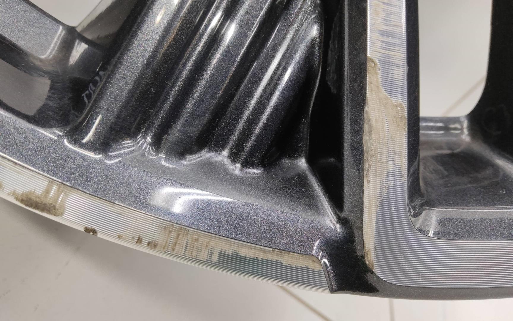 Диск колесный литой легкий сплав